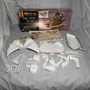 Vintage 1963 Hawk Weird-Ohs Leaky Boat Louie Model Kit Unpainted and Complete